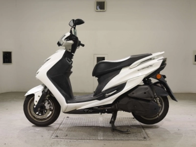 Yamaha  CYGNUS 125XSR-3