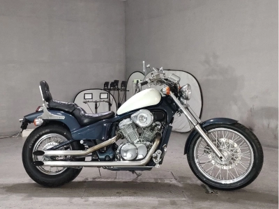 Honda STEED400