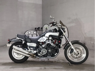 Yamaha V-MAX