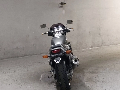 Honda X4