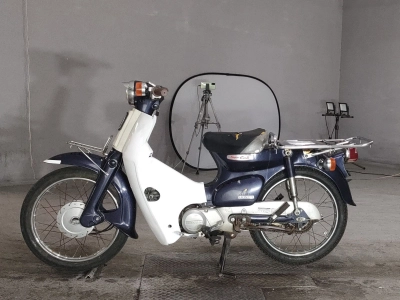Honda SUPER CUB90