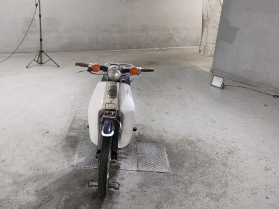 Honda SUPER CUB90