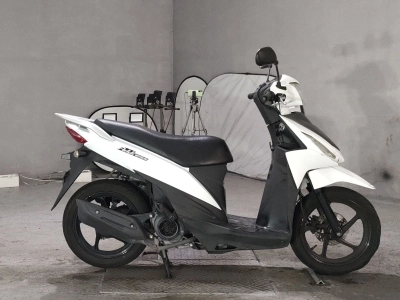 Suzuki ADDRESS V110