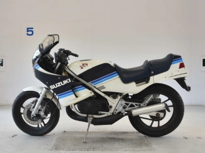Suzuki RG250 GAMMA (SHO LOUIS  NOT EQUIPPED )