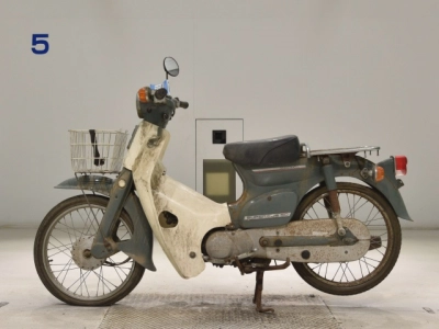 Honda C50