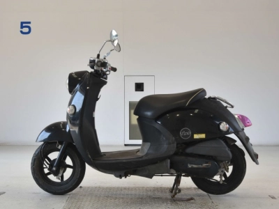 Yamaha VINO-2