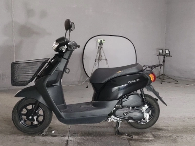 Honda  TACT  BASIC 