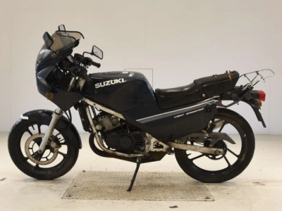 Suzuki RG125