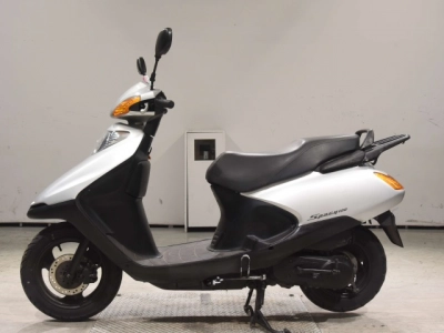 Honda SPACY100