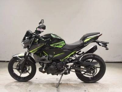 Kawasaki NINJA400-2