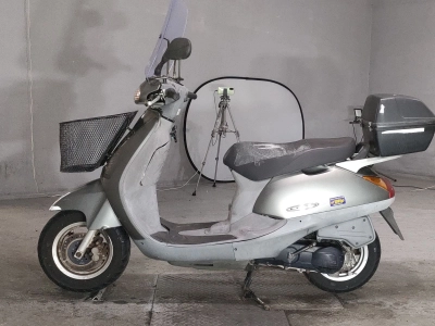 Honda LEAD 100