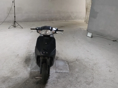 Honda  TACT  BASIC 