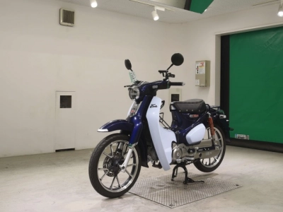 Honda C125-2
