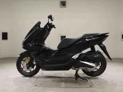 Honda PCX125-4