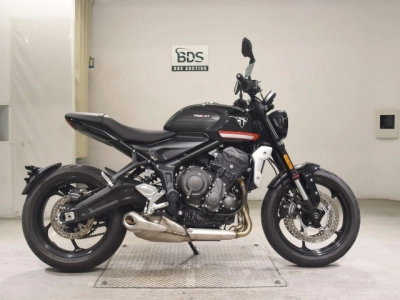 Triumph  TRIUMPH  TRIDENT 660