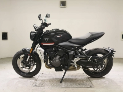 Triumph  TRIUMPH  TRIDENT 660