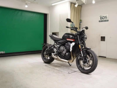 Triumph  TRIUMPH  TRIDENT 660