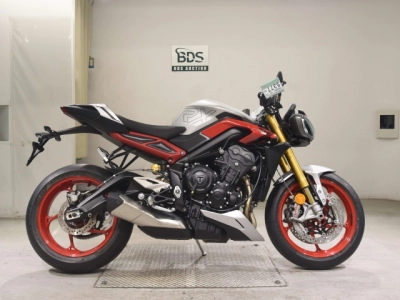 Triumph  TRIUMPH  STREET  TRIPLE RX
