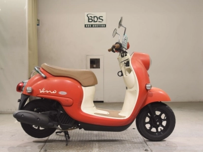 Yamaha VINO-4
