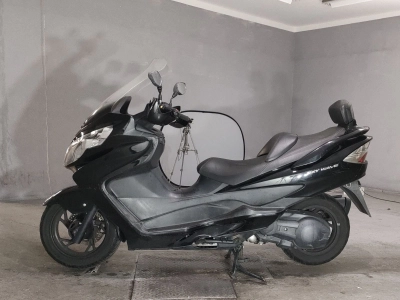 Suzuki SKYWAVE 250