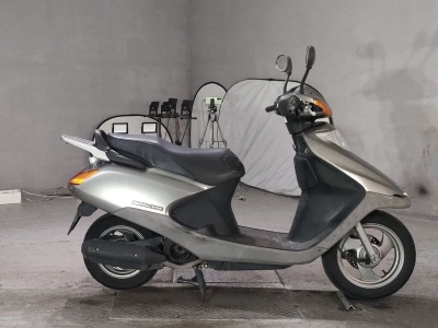 Honda SPACY100