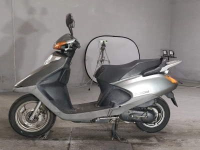 Honda SPACY100