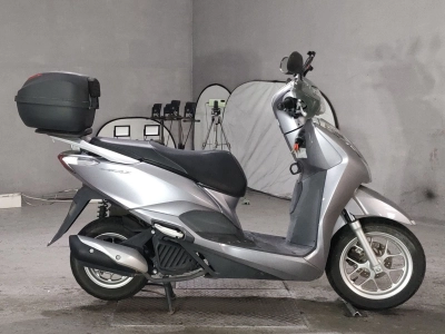 Honda LEAD 125