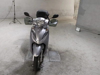 Honda LEAD 125