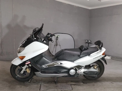 Yamaha T-MAX500