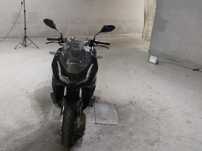 Honda ADV160