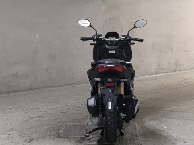 Honda ADV160