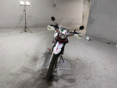 Yamaha SEROW 250