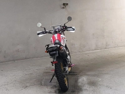 Yamaha SEROW 250