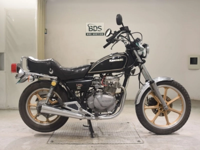 Kawasaki Z250LTD