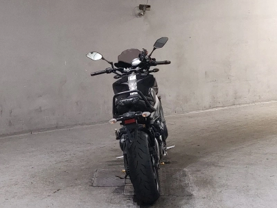 Yamaha MT-09