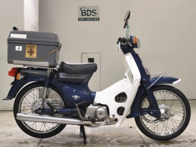 Honda C90