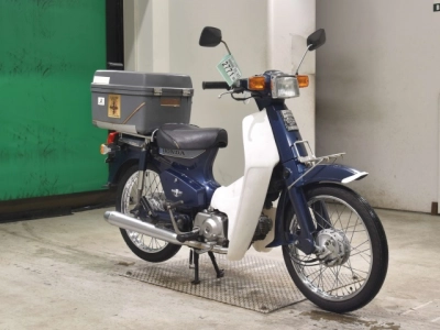 Honda C90