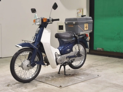 Honda C90