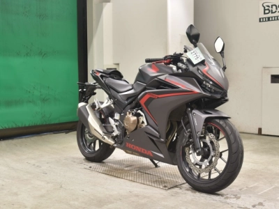 Honda CBR400R-2