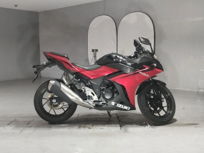Suzuki GSX250R