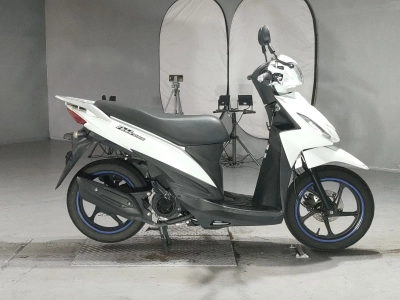 Suzuki ADDRESS V110