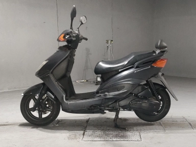 Yamaha CYGNUS125X