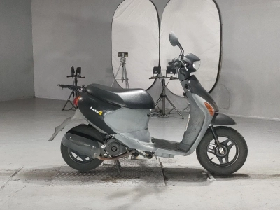 Suzuki LET'S4