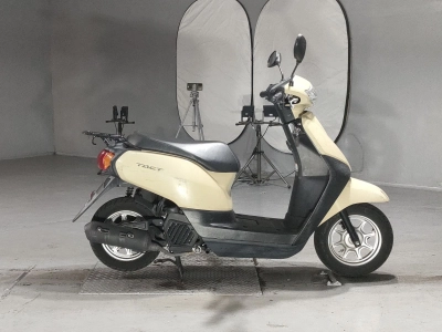 Honda  TACT  BASIC 