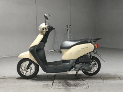 Honda  TACT  BASIC 