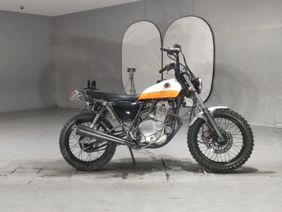 Suzuki GLASS TRACKER BIG BOY