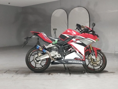 Honda CBR250RR