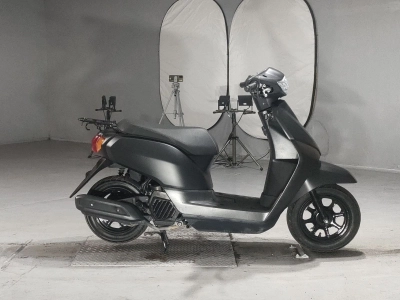 Honda  TACT  BASIC 