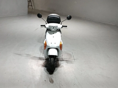 Suzuki LET'S5