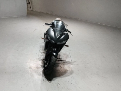 Yamaha YZF-R25